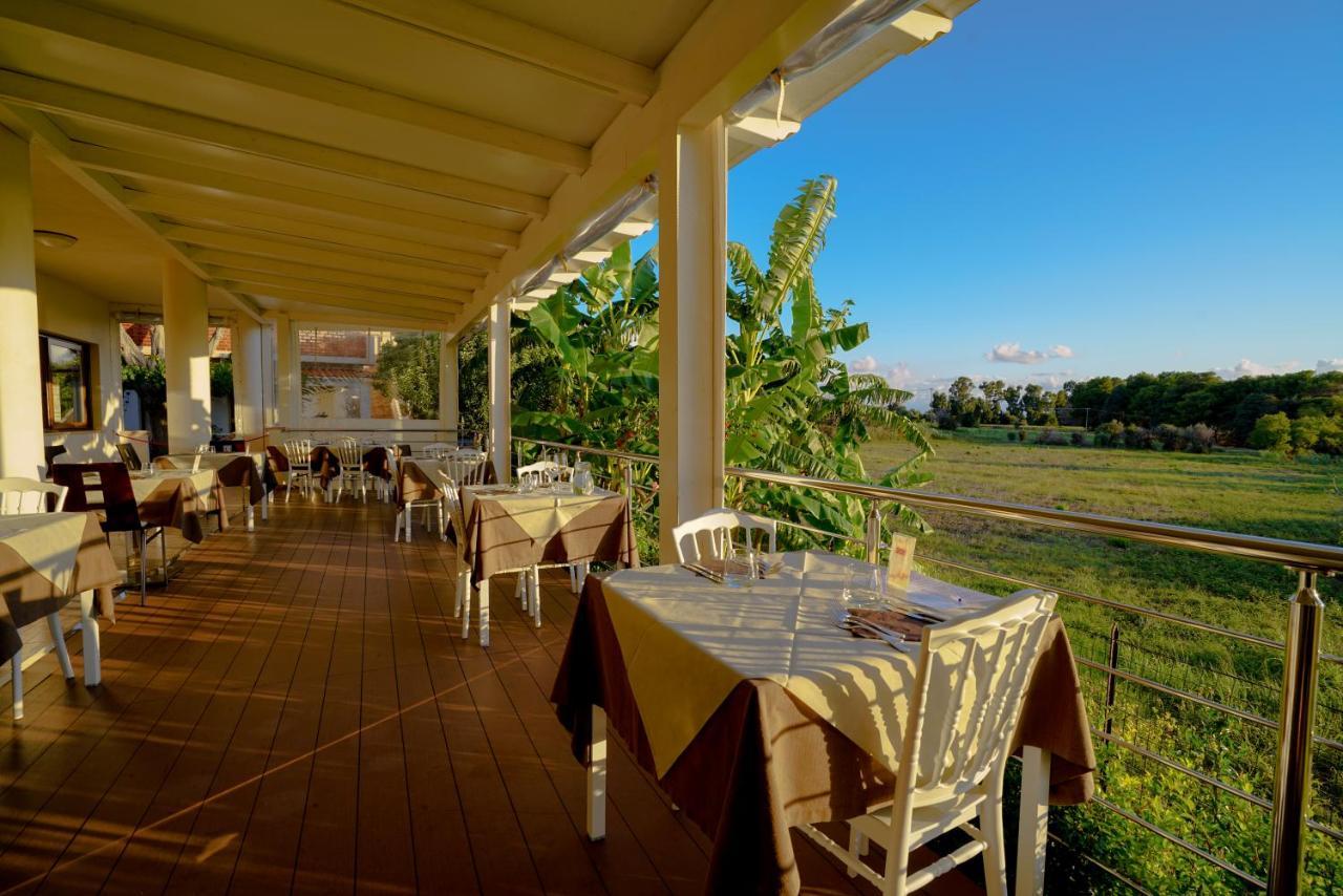 Hotel Residence Le Playe Santa Domenica Talao Exterior foto