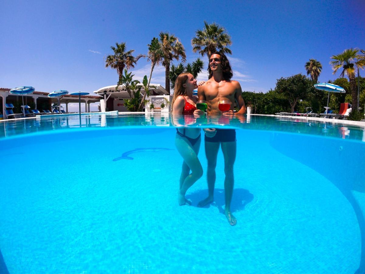 Hotel Residence Le Playe Santa Domenica Talao Exterior foto